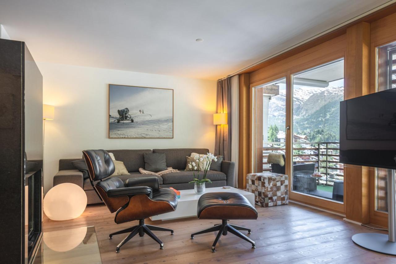 Modern Apartment With View Over Zermatt Esterno foto
